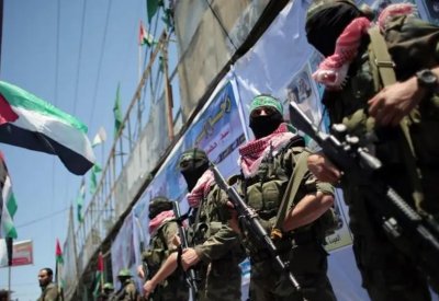 هروب أحد قادة حماس الميدانيين لإسرائيل.. واعتقالات بصفوف الحركة