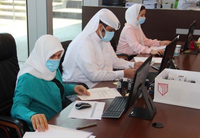 مجلس المناقصات والمزايدات يفتح مظاريف 54 عطاءً لخمس مناقصات مطروحة