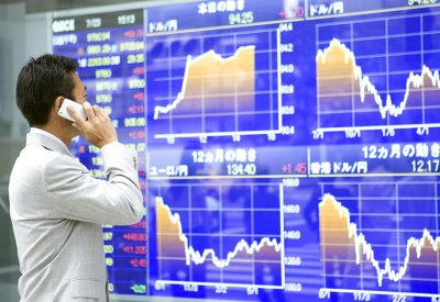 انخفاض مؤشرات الأسهم اليابانية في بورصة طوكيو