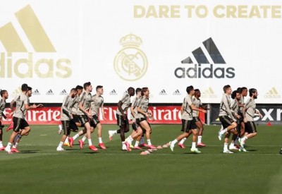 ريال مدريد يطالب جماهيره بعدم الاحتفال بلقب الدوري