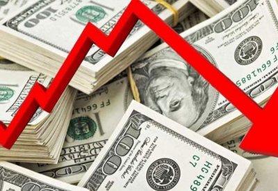 الدولار يتراجع.. ولقاح كورونا يصعد بالعملات عالية المخاطر