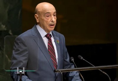 عقيلة صالح بالجزائر.. والوفاق تنتقد زيارة وفد قبائل ليبيا لمصر