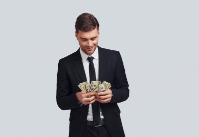 %83 من الأثرياء تأثروا بكورونا!