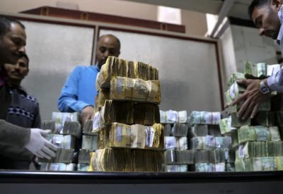 "نهب ممنهج".. يد الحوثي على أهم مصارف اليمن