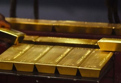 الذهب يقفز لأعلى مستوى منذ سبتمبر 2011 والفضة تسجل ذروة 4 سنوات