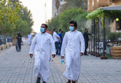 السعودية: 34 وفاة بكورونا و2476 إصابة وشفاء 4000