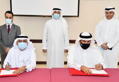 وزارة العمل توقع مذكرات تفاهم مع مراكز تدريب لتأهيل كفاءات وطنية عن بعد