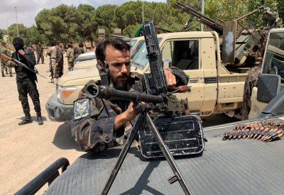 تحشيد مستمر في محيط سرت.. ونقل مرتزقة إلى مصراتة