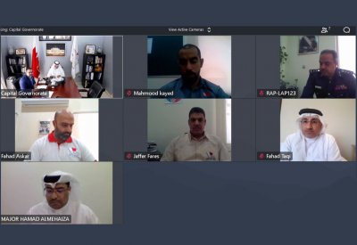 محافظ العاصمة يجتمع عن بعد مع لجنة مكافحة العنف والإدمان (معا)