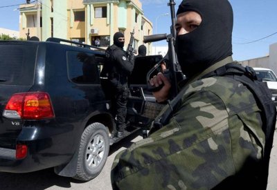 تونس تقبض على داعشي.. تلقى دروسا في المتفجرات والاغتيالات