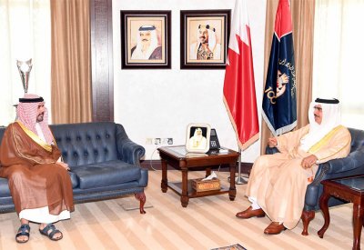 وزير الداخلية يستقبل رئيس جهاز الأمن الاستراتيجي ويهنأه بصدور الأمر الملكي السامي بتعيينه