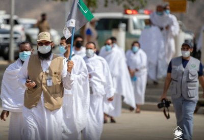 الحجاج على صعيد عرفات لتأدية الركن الأعظم