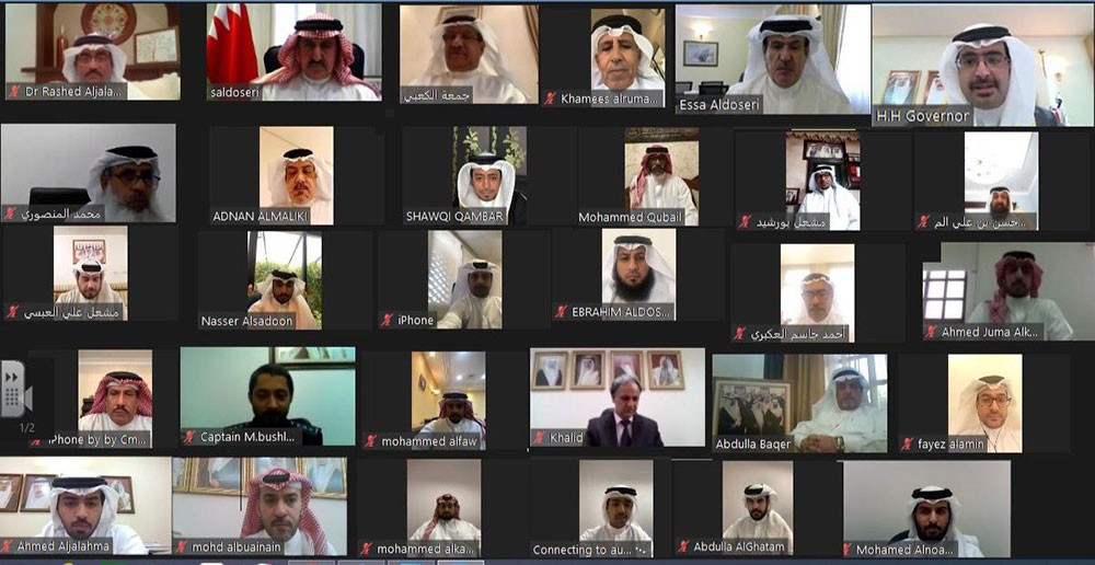 سمو محافظ الجنوبية يلتقي بعدد من أهالي المحافظة من خلال "المجلس الافتراضي"