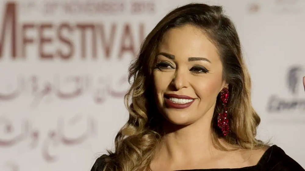 داليا البحيري: عادل إمام خارج المنافسة.. وكنت أخاف منه
