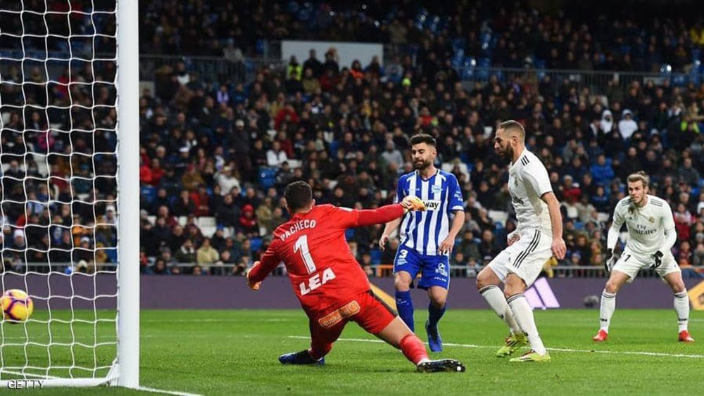  برشلونة يأمل بـ"معجزة" من خصمي ريال مدريد 