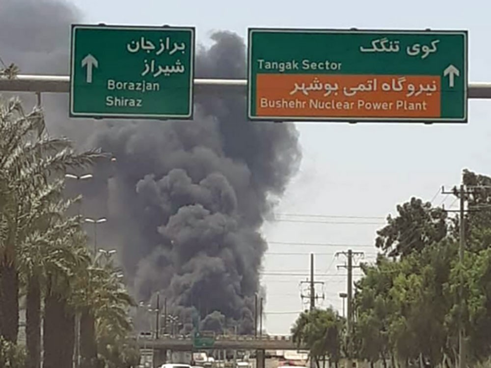 حريق ميناء بوشهر الإيراني يلتهم 7 سفن