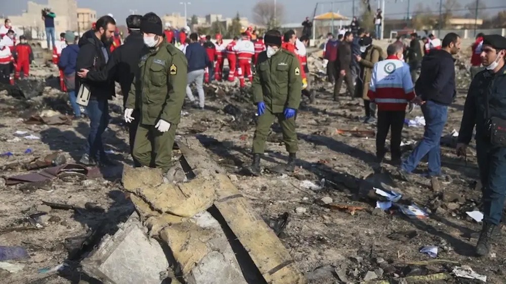 إيران: أرسلنا الصندوقين الأسودين لـ"الأوكرانية" إلى فرنسا