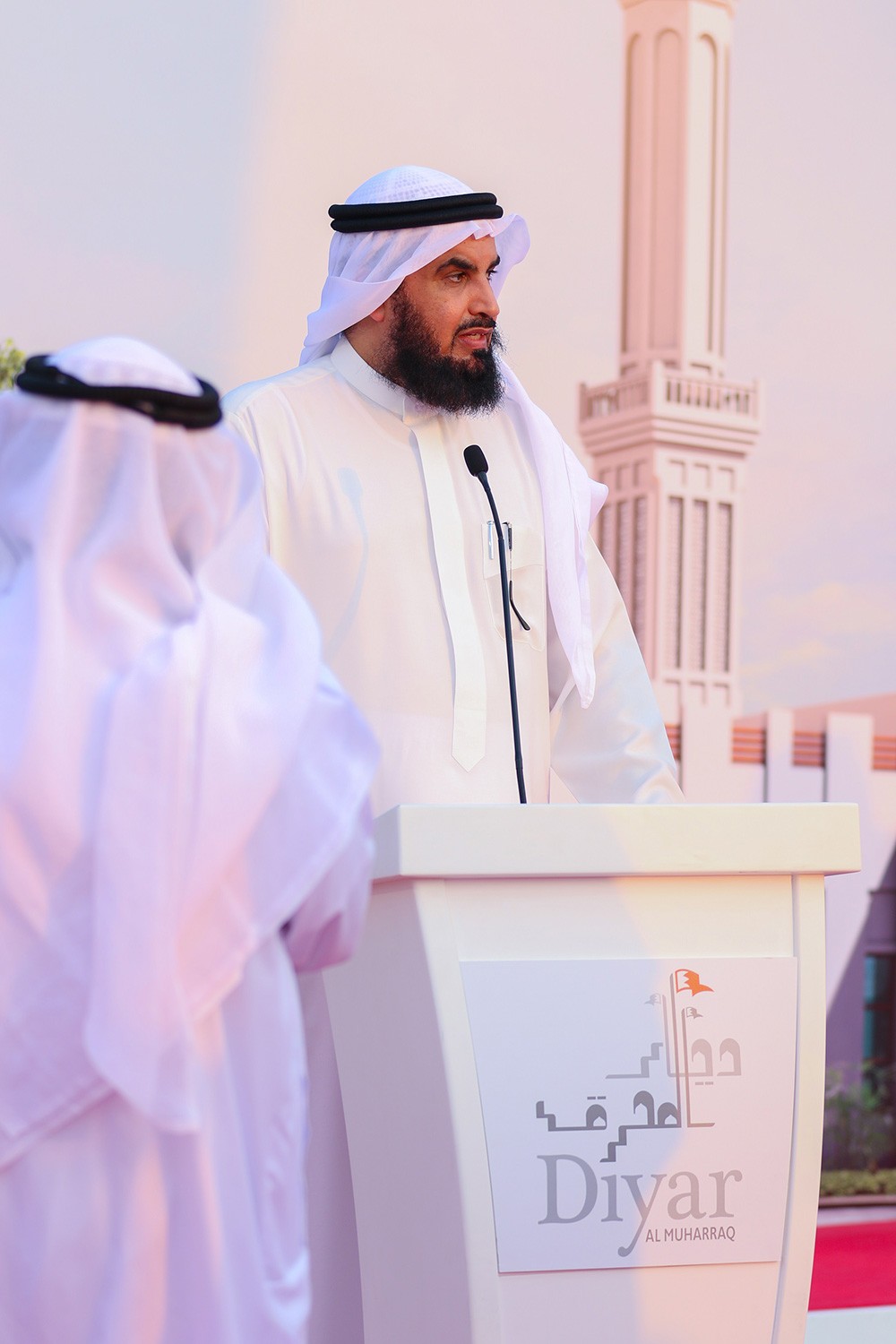 "ديار المحرق" تُقيم حفل وضع حجر الأساس لأول مسجد في "ديرة العيون"