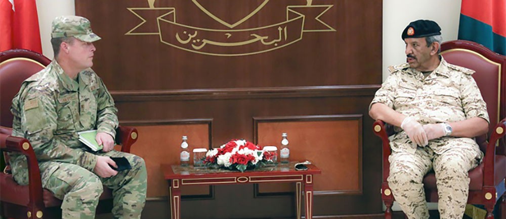 القائد العام يستقبل الملحق العسكري الامريكي