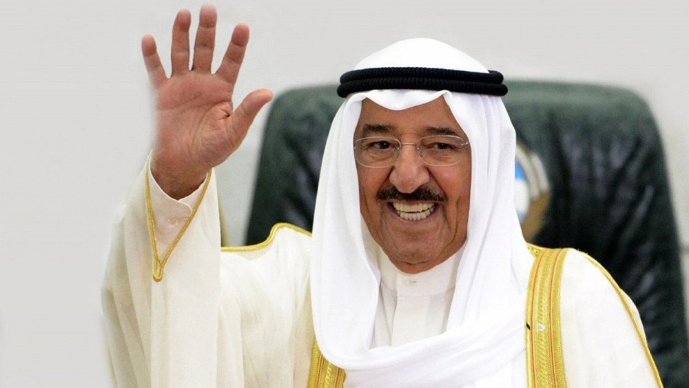 أميرالكويت يغادر إلى الولايات المتحدة لاستكمال العلاج