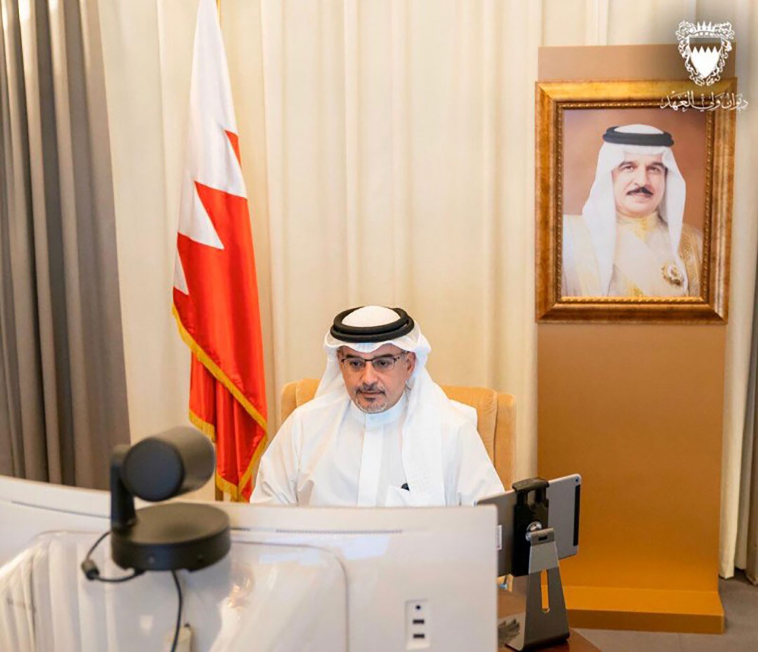 "التنسيقية" برئاسة سمو ولي العهد تقرر السماح باعادة افتتاح الصالات الرياضية و برك السباحة بدءا من 6 اغسطس 