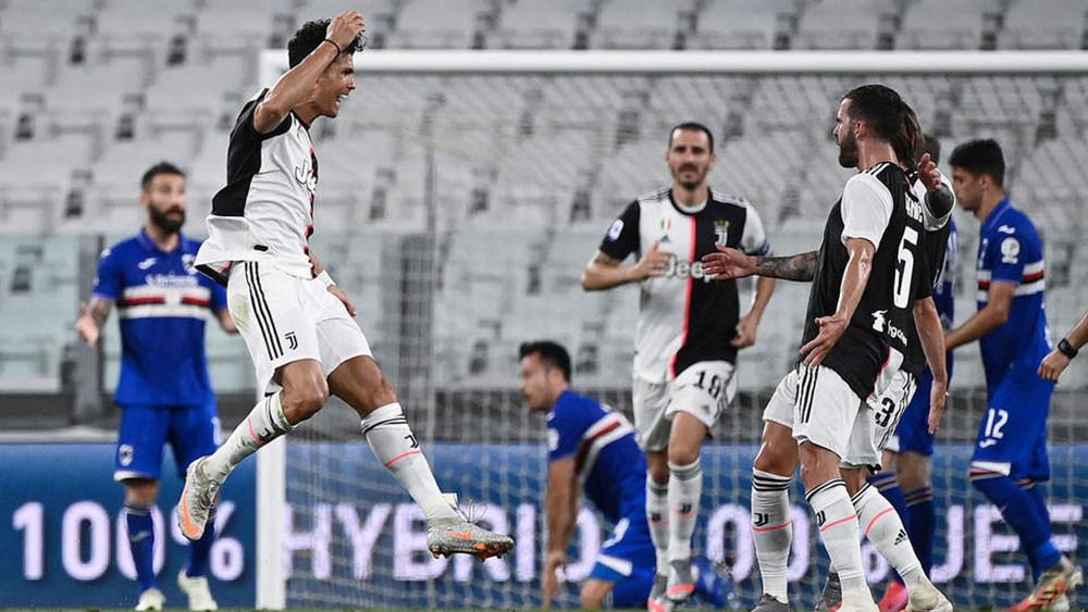 يوفنتوس يتوج بطلاً للدوري الإيطالي للمرة التاسعة على التوالي