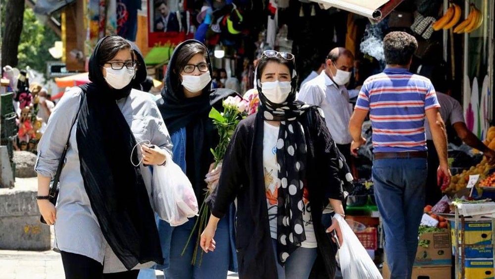 إيران وسويسرا.. إتمام "أول صفقة إنسانية"