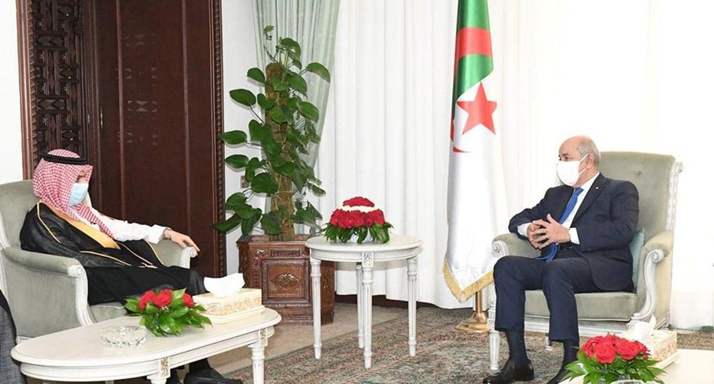 مباحثات سعودية جزائرية حول التطورات الإقليمية