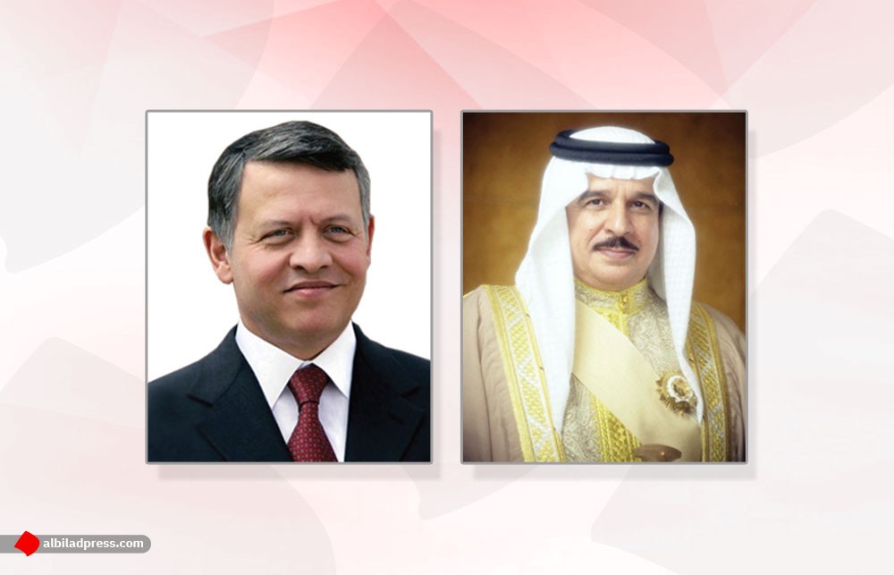 جلالة الملك المفدى يتلقى اتصالاً هاتفياً من ملك الأردن