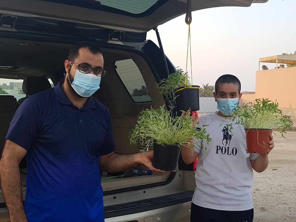 بالصور: زيادة مبيعات "الحيه بيه" لإسعاد أطفال البحرين