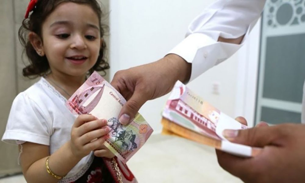 العيدية في زمن الكورونا.. اختلفت الطريقة والهدف واحد!