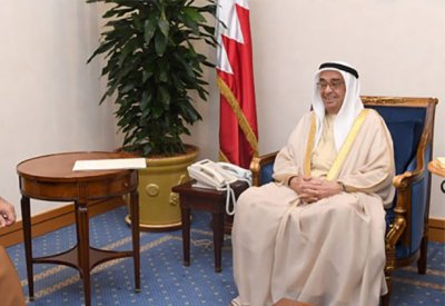 محمد بن مبارك يستقبل وزير المالية