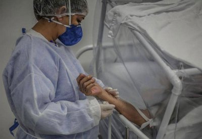 100 ألف وفاة بكورونا في البرازيل.. والأسوأ لم يأت بعد