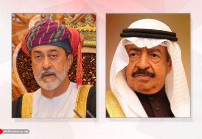 سمو رئيس الوزراء يبحث مع سلطان عمان خلال اتصال هاتفي علاقات الأخوة والتعاون بين البلدين