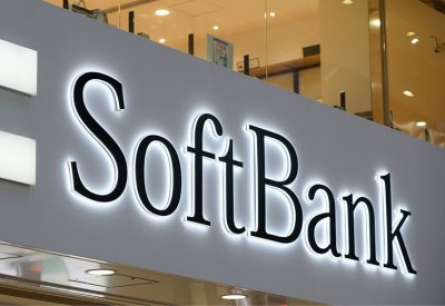 "سوفت بنك" تربح 11.8 مليار دولار في الربع الأول
