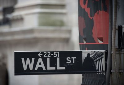 إس اند بورز 500 يغلق على ارتفاع طفيف وأسهم التكنولوجيا تدفع ناسداك للهبوط