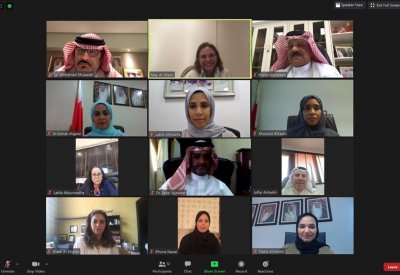 "التربية" تنظم حلقة نقاشية مشتركة مع مدرسة بيان البحرين