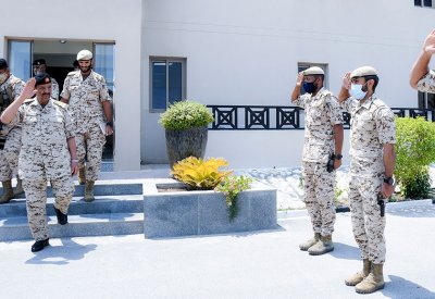 القائد العام يزور إحدى وحدات قوة دفاع البحرين