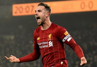 هندرسون يفوز بجائزة لاعب الموسم في ليفربول