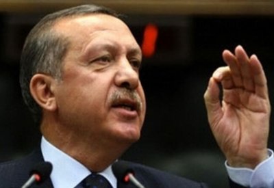 أردوغان يهدد بسحب سفيره من أبوظبي ويتجاهل سفيره في إسرائيل