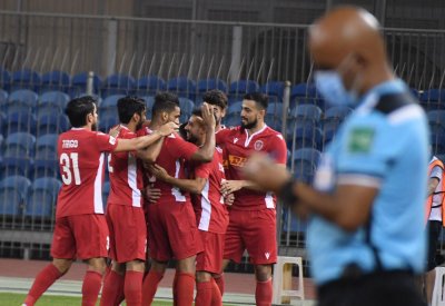 بالصور: "الكلاسيكو" يضع "الذيب" في الصدارة
