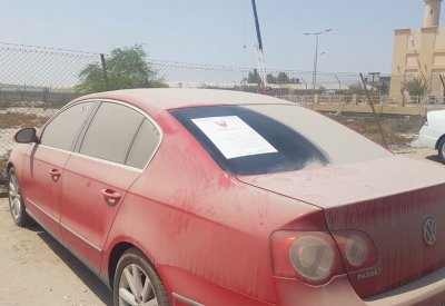 حملة بلدية لإزالة سيارات السكراب في سلماباد