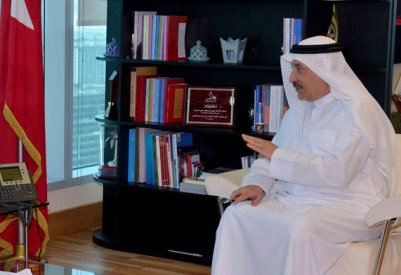 حميدان يستعرض تعزيز فرص الاستثمار في العنصر البشري في سوق العمل