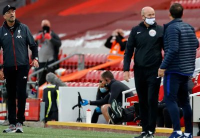 كلوب يفوز بجائزة أفضل مدرب في الدوري الإنجليزي
