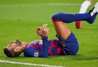 بيكيه يطالب برشلونة بـ"تغييرات جذرية"