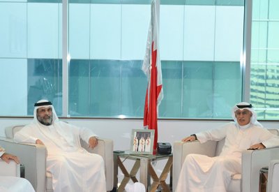وزير الصناعة يشدد على أهمية تكاتف الجهات الحكومية مع المجلس النيابي