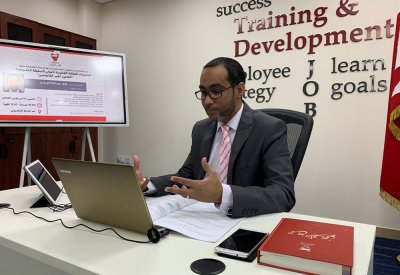 "أمانة الشورى" تقيم محاضرة إلكترونية حول "أساسيات الثقافة القانونية لأعوان السلطة التشريعية"