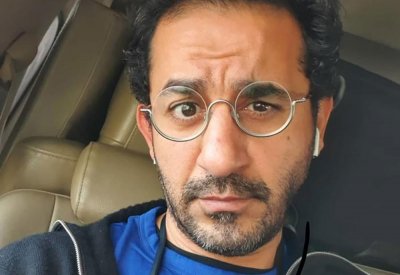 أحمد حلمي يتعاقد مع سينرجي على فيلم جديد