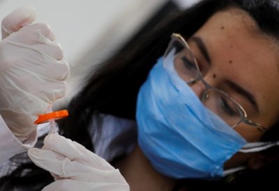 مصر تسجل 19 وفاة و123 إصابة جديدة بفيروس كورونا