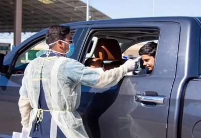السعودية تسمح بدخول هذه الفئات عبر منافذها البرية